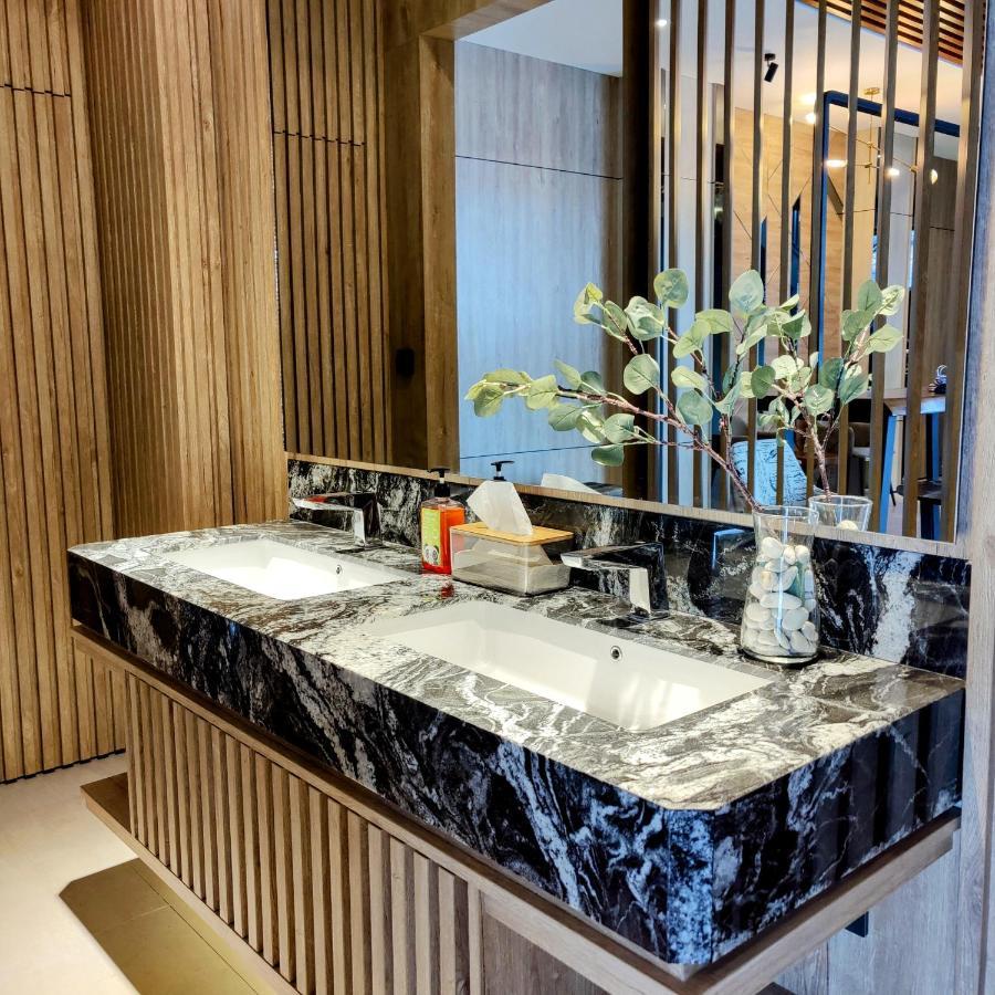 ג'קרטה The Mango Suites By Flat06 מראה חיצוני תמונה